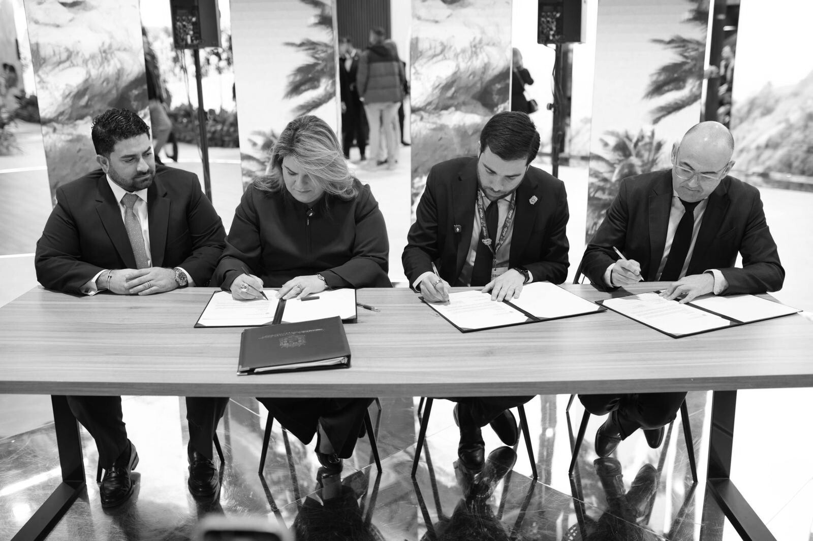 ieteam y el DDEC de Puerto Rico firman un acuerdo para impulsar la internacionalización de las pymes puertorriqueñas en España y Europa